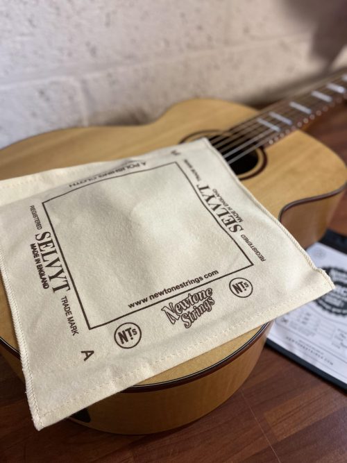 Newtone Cleaning Cloth by Selvyt